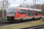 BR 642/804446/642-046-als-rb-11rostock-tessinbei-der 642 046 als RB 11(Rostock-Tessin)bei der Bereitstellung im Rostocker Hbf.24.02.2023