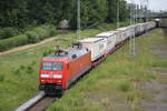 BR 152/562035/gegen-1159-uhr-kam-152-153-3 Gegen 11:59 Uhr kam 152 153-3 mit KLV von Rostock-Seehafen nach Hamburg-Billwerder durch Rostock-Kassebohm gefahren.18.06.2017