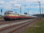 E10/502145/nachdem-halt-in-bergenruegen-ging-es Nachdem Halt in Bergen/Rügen ging es für die 113 309 mit dem TEE Rheingold,am 12.Juni 2016,weiter.