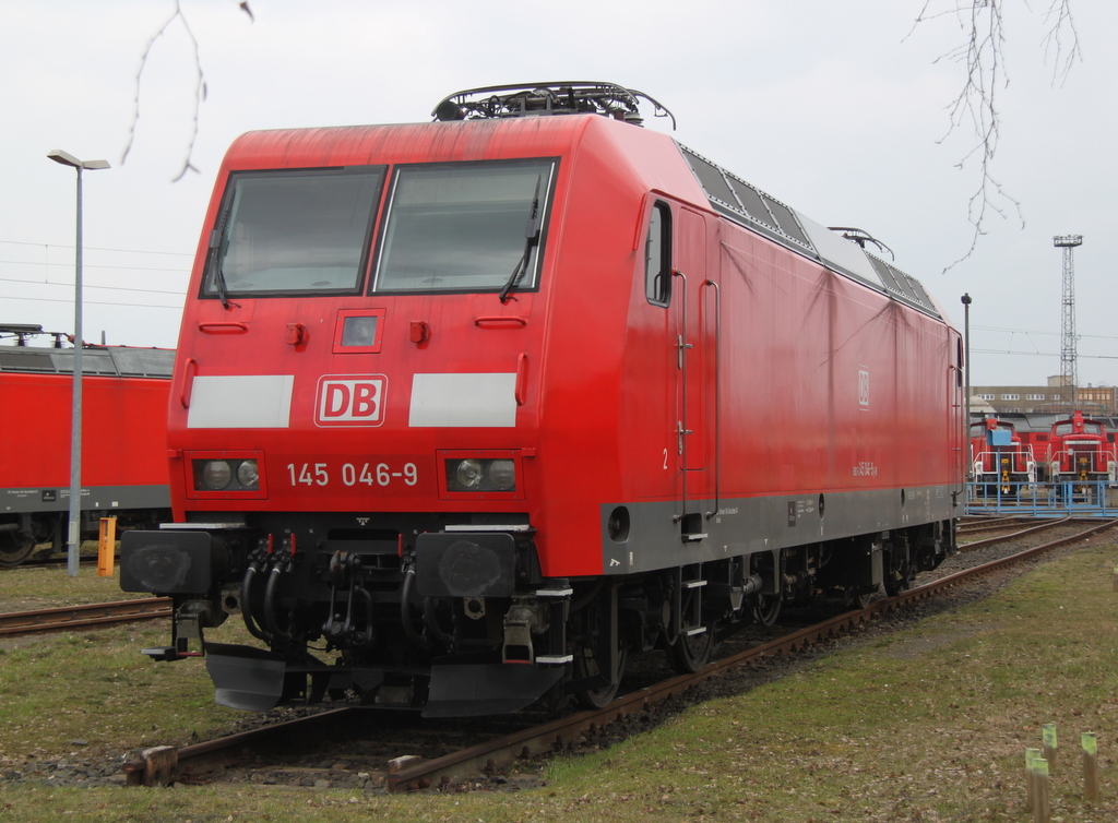 145 046-9 abgestellt im BW Leipzig-Engelsdorf.13.04.2013