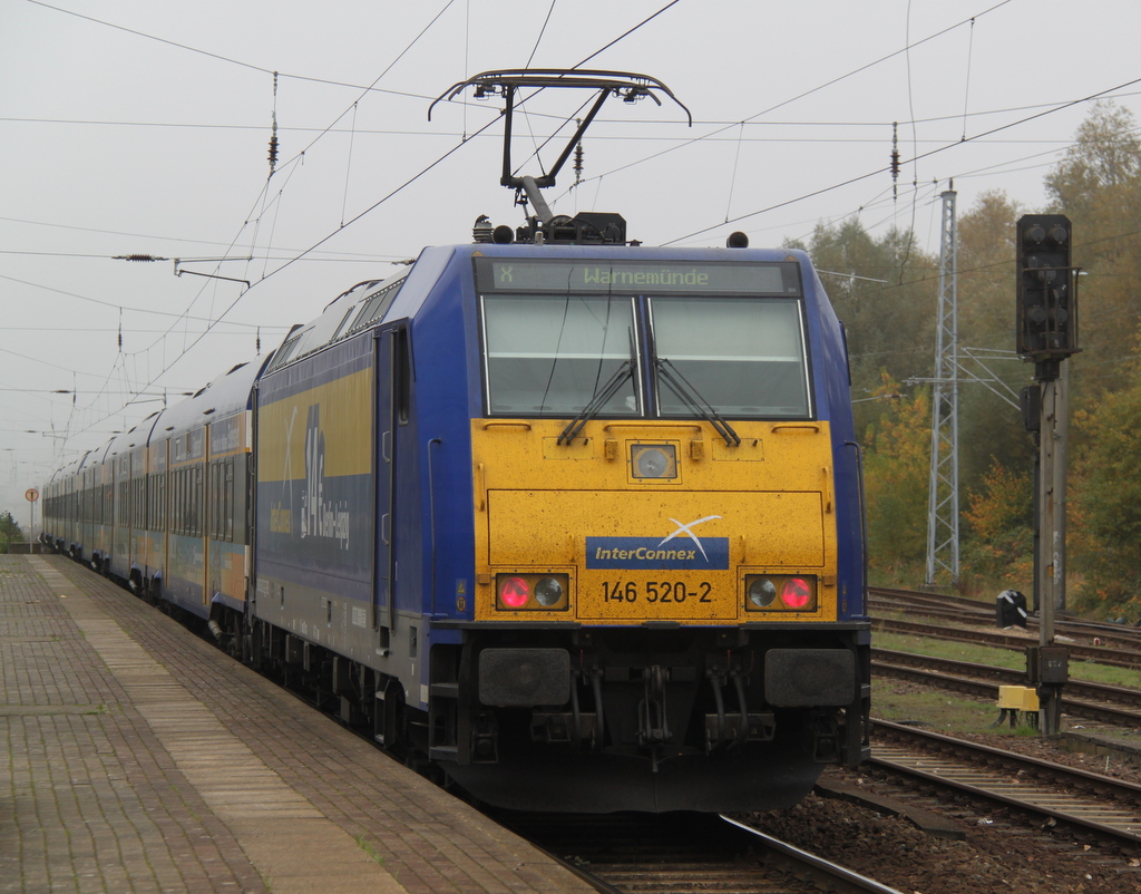 146 520-2 mit InterConnex 68903 von Leipzig Hbf nach Warnemnde bei der Durchfahrt in Rostock-Bramow.21.10.2012