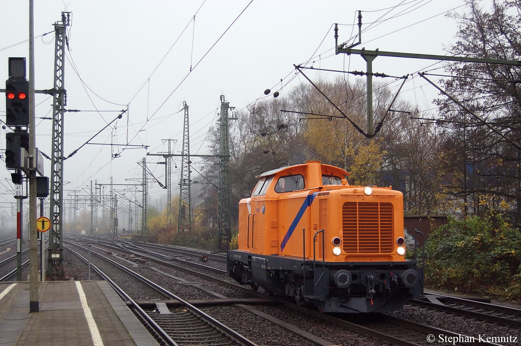 211 237-3 der northrail GmbH als Lz in Hamburg-Harburg. 10.11.2011