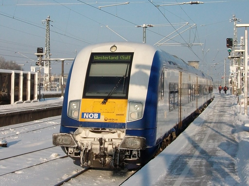 Ausfahrende NOB nach Westerland am 18.Dezember 2010 aus Hamburg Altona.