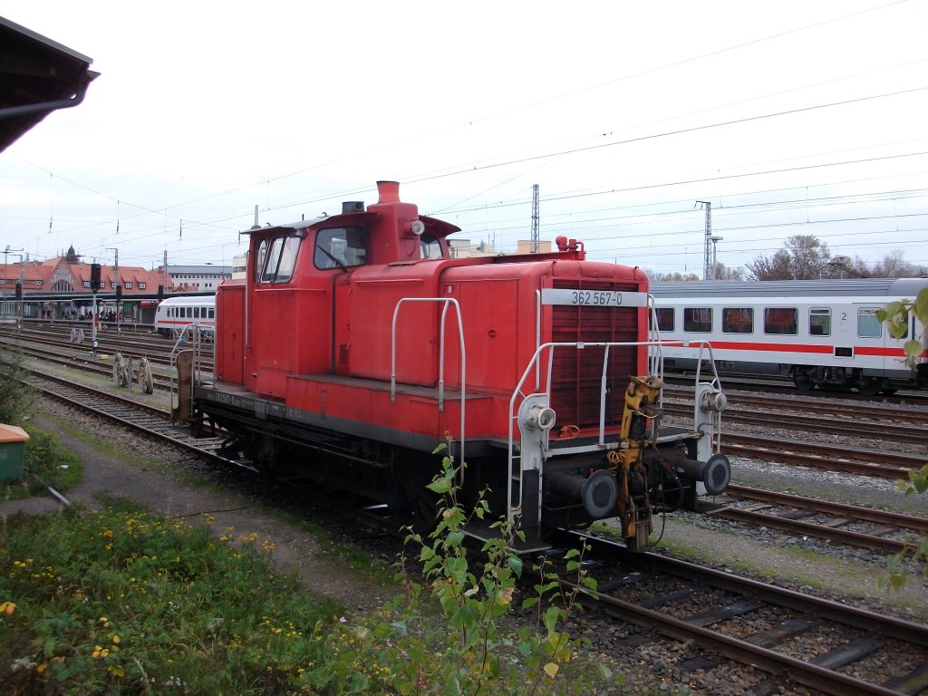 Das  Dreibein  362 567 am Gterboden in Stralsund am 13.November 2010.
