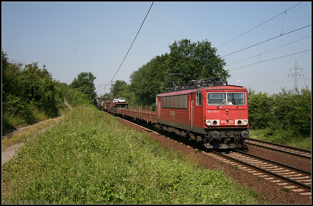 DB Schenker 155 159-7 und gemischtem Gterzug Richtung Lehrte (gesehen Lehrte-Ahlten b. Hannover 24.06.2010)