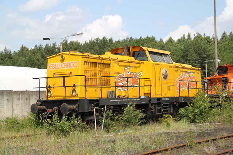 EBW-Cargo V100.18 abgestellt im Bahnwerk Neustrelitz(Netinera Werke GmbH)Aufgenommen am 17.06.2011