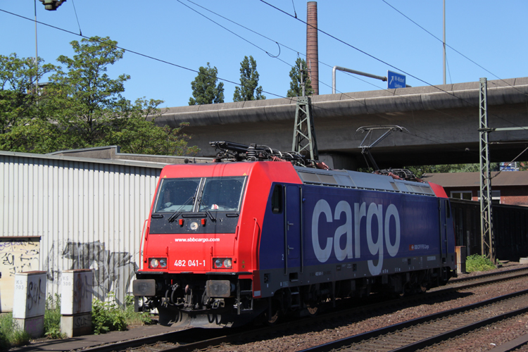 Erneut SBB-Cargo im Bahnhof Hamburg-Harburg.(04.06.2011)