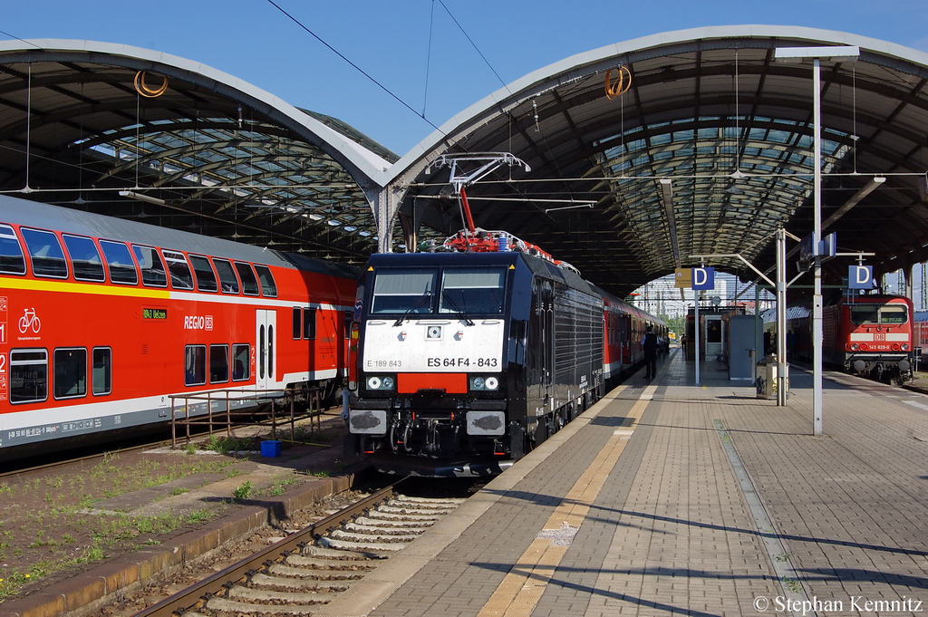 ES 64 F4 - 843 (189 843-6) MRCE im Dienst fr die DB-Regio mit der RB20 (RB 16312) von Halle(Saale) nach Eisenach in Halle(Saale). 26.07.2011