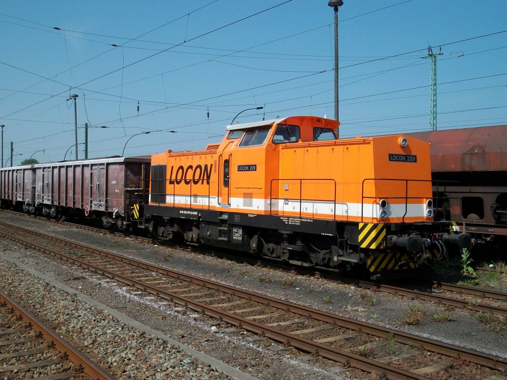 LOCON-209 am 10.Juli 2010 auf dem Bahnhof von Bergen/Rgen.