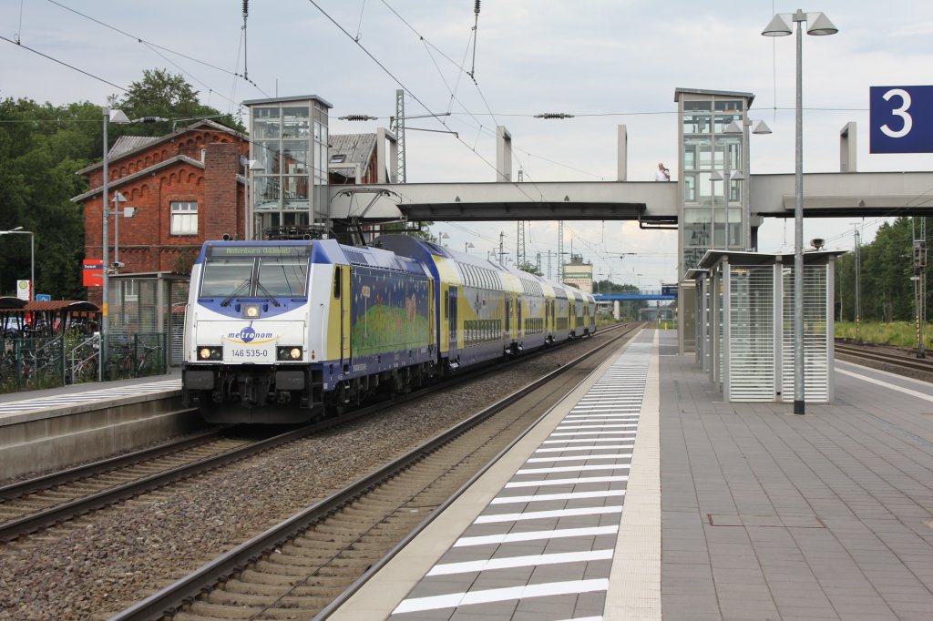 ME 146 535-0 bei der Einfahrt in den Bahnhof Tostedt am 07.07.2011