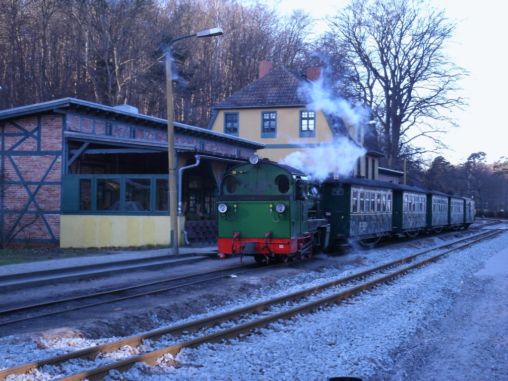 Mh52 erreichte,am 14.Januar 2012 den noch im Umbau befindlichen Bahnhof Ghren.