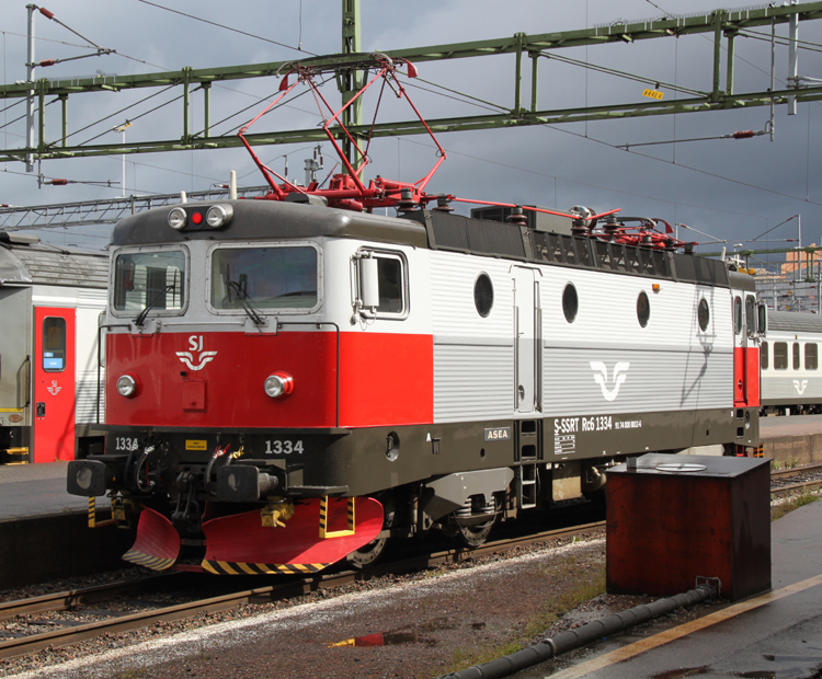 SJ-Lok 1334 steht im Bahnhof Gteborg(10.08.2011)