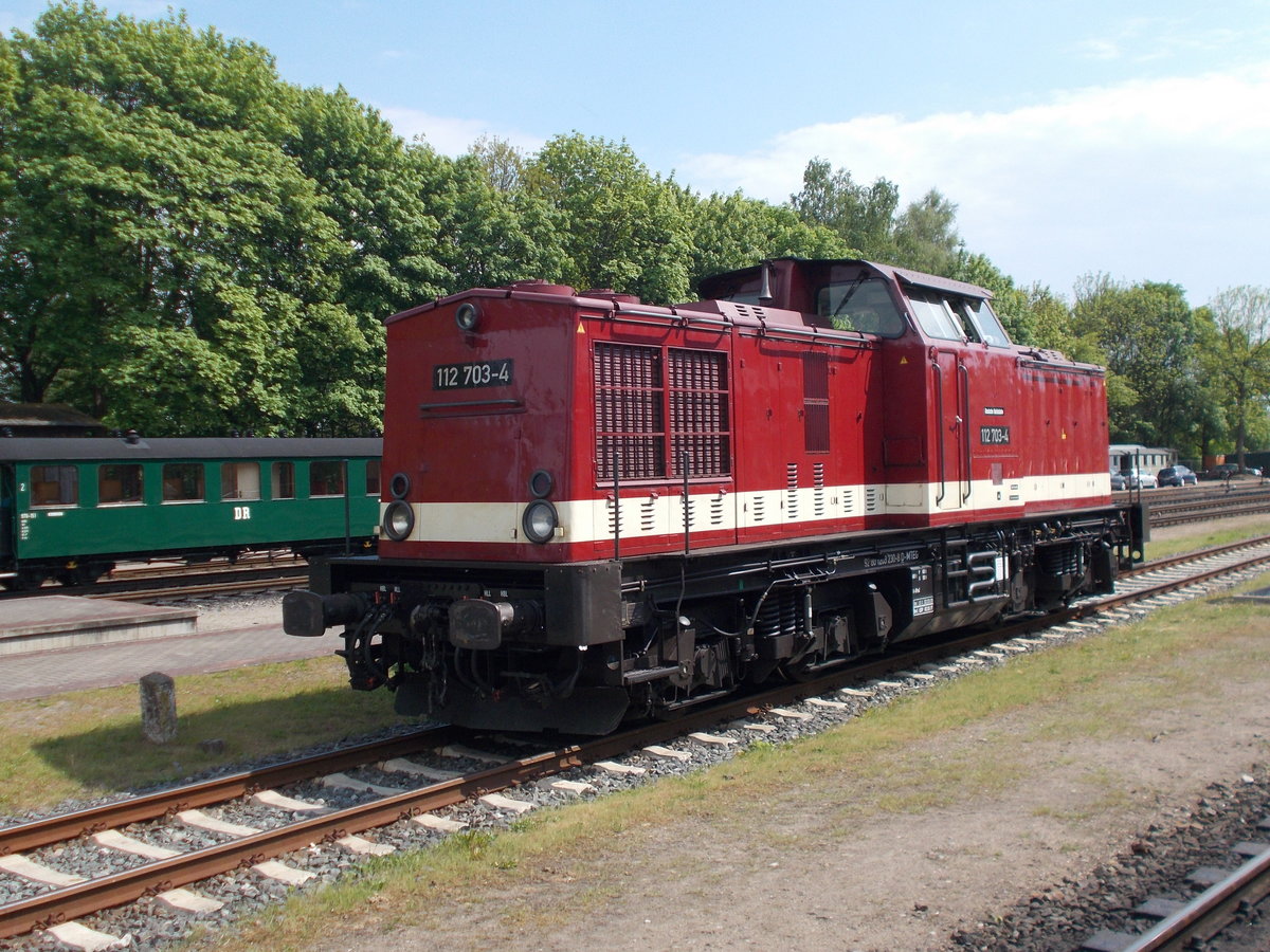 112 703-4 von der MTEG am 19.Mai 2016 in Putbus.