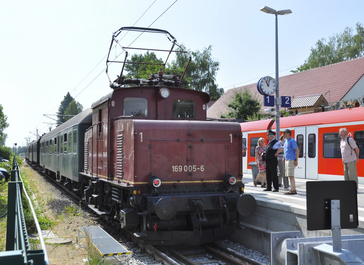 169 000 - 5 am Bahnhof Altomünster, Dampflok-Event am 19.07.2015 des Bayerischen Localbahn Verein Tegernseer e. V.