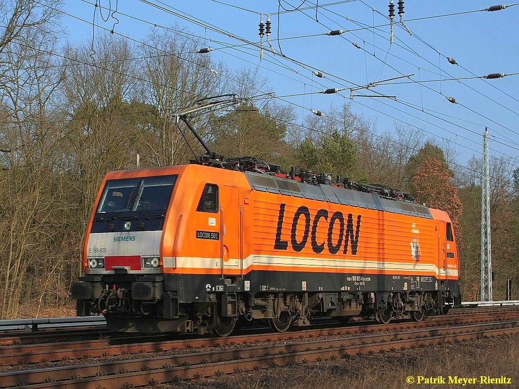 189 820  Locon  Lz
Berlin-Friedrichshagen auf dem Weg nach Westen am 20.02.2015