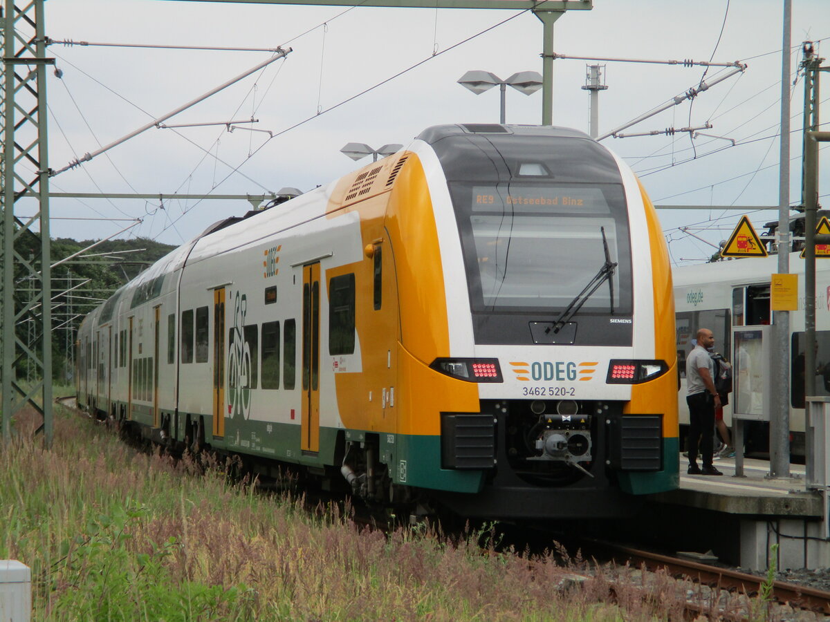 462 520 nach Sassnitz,am 01.Juli 2023,in Lietzow.