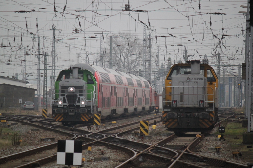 650 114-8 war am 01.01.2015 mit dem Hanse-Express im Rostocker Hbf beschftigt.