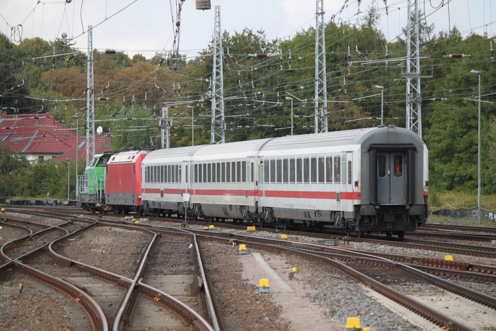 650 114+101 048-7 mit Kurswagen für IC 2213(Binz-Stuttgart)im Rostocker Hbf,02.09.2018