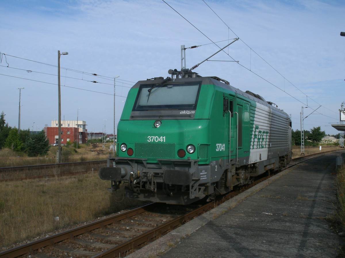 Aus Frankreich ist die Prima 37041,am 17.August 2013,bis nach Mukran gekommen.