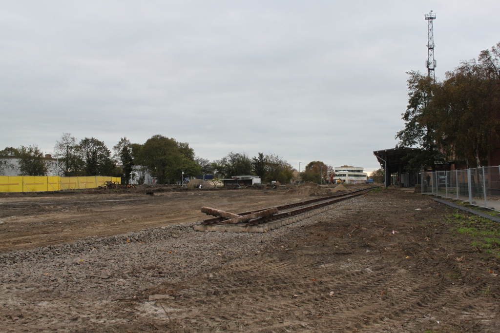 Blick auf die Baustelle im Bahnhof Warnemünde.26.10.2019