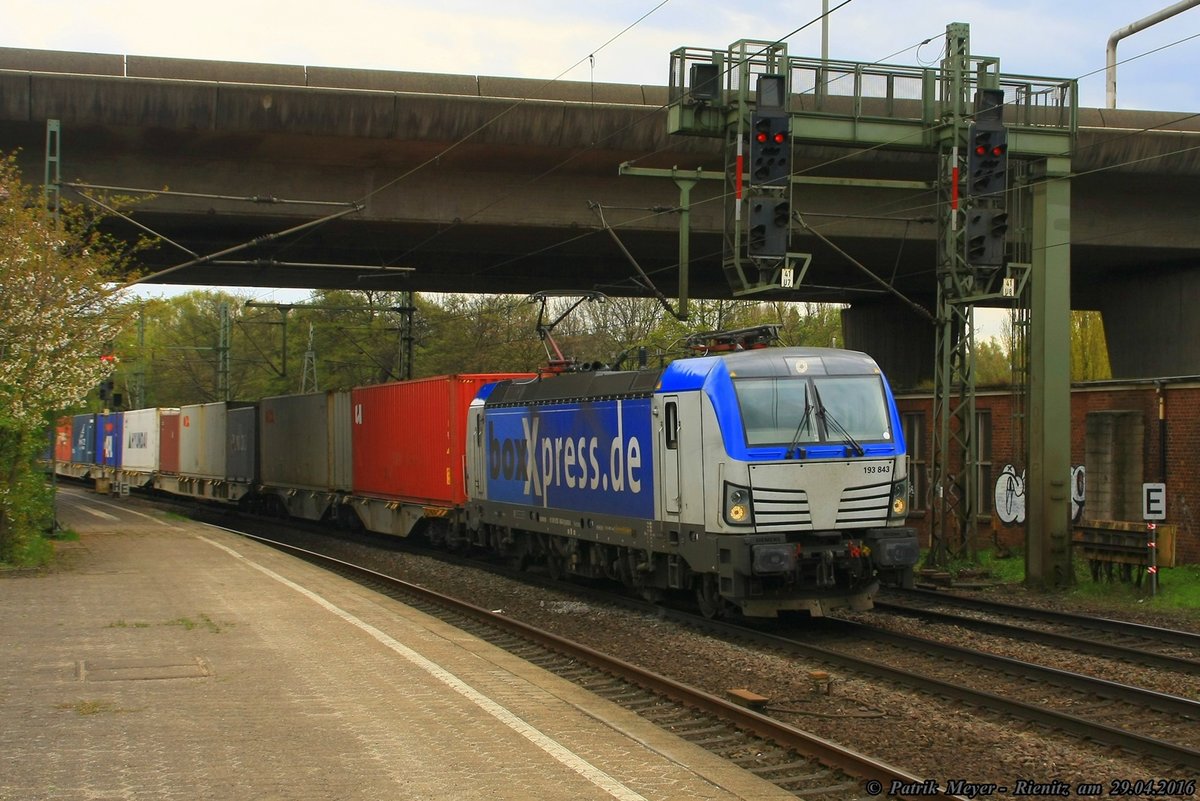 BOXXpress 193 843 mit Containerzug am 30.04.2016 in Hamburg-Harburg auf dem Weg nach Hamburg-Waltershof