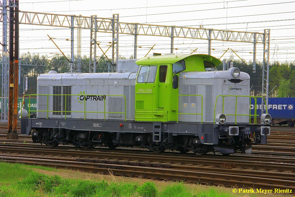 Captrain SM42 - 2326 abgestellt am 30.04.2015 in Rzepin