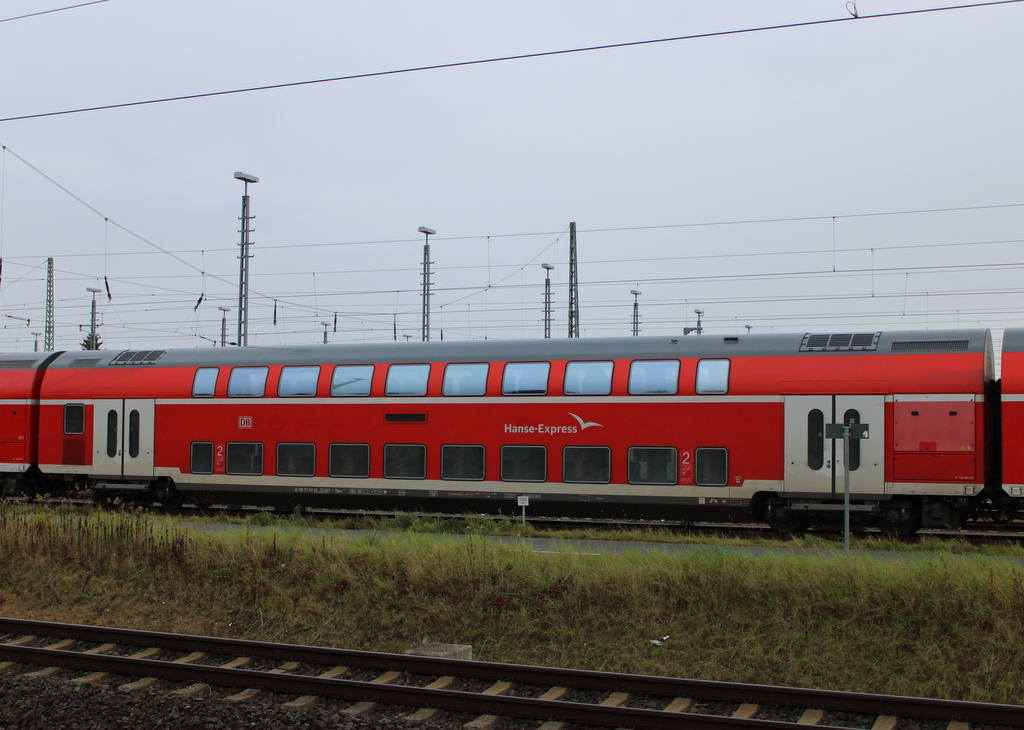 D-DB 50 80 26-75 067-1 DBpza am Mittag des 06.11.2022 im Bw Rostock Hbf.