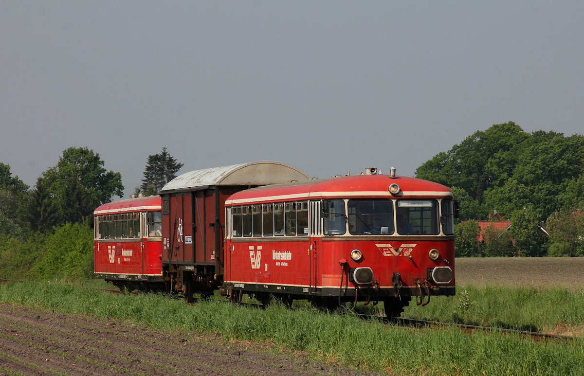 Moor-Express am 17.09.2018 durch Klein Aspe Auf dem Hollen im Kreis Stade.