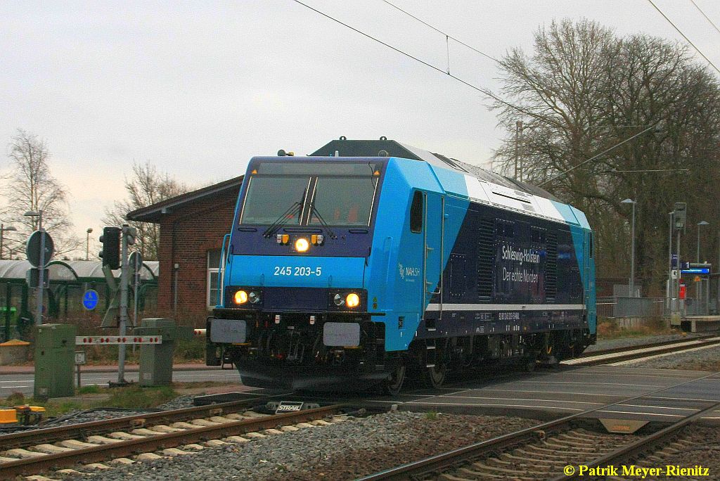 Nah.SH 245 203 Lz am 13.03.2015 in Neukloster (Kreis Stade) Richtung Stade/Bremervörde