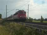 BR115 115 332 am Abend vom 15.Juli 2009 mit dem EC Wien-Binz bei Bergen/R�gen.