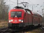berlin-und-brandenburg 182 003-4 mit RE 37374 von Cottbus nach Wismar bei der Einfahrt im Bahnhof Bad Kleinen.19.12.2011