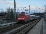 BR 101 Kalt und St�rmisch war es am 10.Dezember 2011 als ich 101 105 bei der Einfahrt in Bergen/R�gen festhielt.Durch den starken Wind konnte ich die Kamera kaum gerade halten.