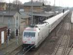 BR 101 Mit fast 60min Versp�tung verlie� 101 034 am 24.M�rz 2010 mit dem IC Koblenz-Binz den Bahnhof Bergen/R�gen.