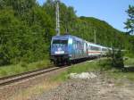 BR 101 101 070 auf der eingleisigen Strecke nach Binz mit dem IC Koblenz-Binz am 04.Juni 2010 bei Lietzow.
