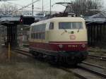 BR 103 103 184 am 28.November 2009 an der Nordausfahrt von L�beck.