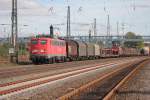 BR 140 Die DB 140 172-8 hatte am 14.10.2011 einen Gemischten G�terzug am Hacken.
Hier ist sie Gerade in Buchholz(Nordheide)sie Kommt von der G�terumgeung aus Richting Machen.