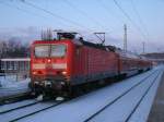 Statt 112 133-4 bespannte,am 06.Februar 2012,143 641-9 den RE 13030 ...
