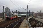 BR183 183 001-7 mit dem VX 81142 von Plauen(Vogtl) ob Bf nach Berlin Zoologischer Garten, bei der Einfahrt in den Berliner Hbf. Dieser lokbespannter alex-Zug f�hrt erst ab Zwickau nach Berlin Zoologischer Garten, davor f�hrt der Normale 642er Treibwagen. 22.12.2011 