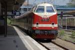 br119-219-229 119 158-4 mit dem ILA-Shuttle, bestehend aus 3x Bnrz 3x ABnrz und einen Bnrbdzf, f�hrt als (RB 28255) in den Bahnhof Berlin-Lichtenberg ein. 11.06.2010