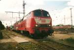 BR218 218 218 kam im Juni 1999 von einer Probefahrt von Sassnitz nach Stralsund zur�ck.Nach dem Ende ihrer Probefahrt stand die Lok im Abstellbereich von Stralsund. 