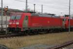 185-321-337-traxx-f-140-ac2/479303/185-327-1green-cargodb-schenker-rail-scandinavia 185 327-1(Green Cargo)DB Schenker Rail Scandinavia A/S abgestellt am 06.02.2016 im Bahnhof Wismar.