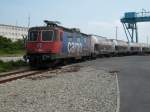 dampfloksdiesellokse-lokstriebwagen Wieder ist SBB-Cargo in Mukran.Diesmal ist es Re 421 383 die am 09.Juni 2010 in Mukran steht.