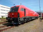 dampfloksdiesellokse-lokstriebwagen Umgespurte Eurorunner f�r Litauen ER20 038 und ER20 037 am 17.Juni 2010 bei letzten Feinarbeiten in der Einsatzstelle Mukran.