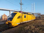db-netz-turmtriebwagen-etc-/533565/am-27dezember-2016-musste-der-711 Am 27.Dezember 2016 mußte der 711 116 in Stralsund Rügendamm einen Kreuzungshalt einlegen.