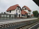 a-z/746633/bahnhofsgebaeude-von-wernshausen-am-01september-2021 Bahnhofsgebäude von Wernshausen am 01.September 2021.