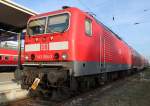 Auch DB Regio 143 564-3 wollte die Nacht mit ihrem S-Bahnzug in Warnemnde verbringen.(09.05.2011)