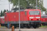 143 250-9(In der Zugzielanzeige steht noch S1 Rostock Hbf)recht´s stand dann die 218 315-0 beide waren ganz alleine im BW Rostock Hbf/Dalwitzhof.(16.05.2011)