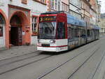 Durch die Erfurter Innenstadt kam,am 16.April 2024,der Tw 609.