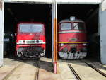 thueringen-10/700918/243-002-und-die-120-274am 243 002 und die 120 274,am 30.Mai 2020,im Eisenbahnmuseum Arnstadt.