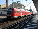 br-612-regioswinger/793463/auch-an-meinem-letzten-urlaubstag-in Auch an meinem letzten Urlaubstag in Thüringen,am 02.September 2022,fuhr ich nochmal nach Gotha.Als ich dort war stand der Regioswinger 612 176,zur Abfahrt,am Hausbahnsteig..